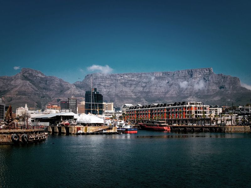 Cape Town Private Tour - V&A Waterfront