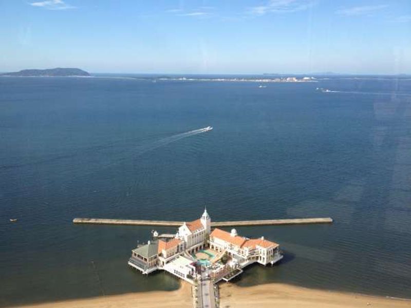 Fukuoka Private Tour - The view from the observation deck of Fukuoka Tower. The bay is really close.