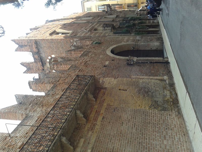 Verona Private Tour - Romeo's House