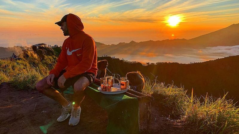 Bali Private Tour - Enjoy sunrise at the top of Batur volcano