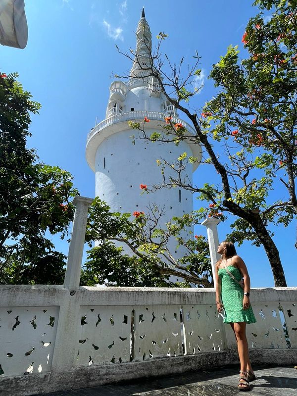 Kandy Private Tour - Ambuluwawa Tower