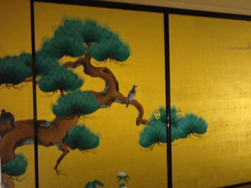 Nagoya Private Tour - Wall Paintings