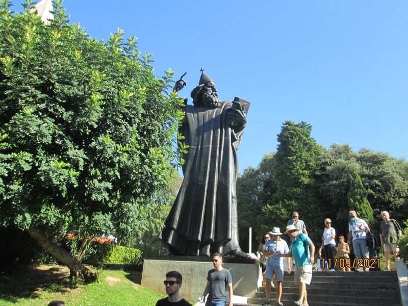 Split Private Tour - Gregory by Ivan Mestrovic