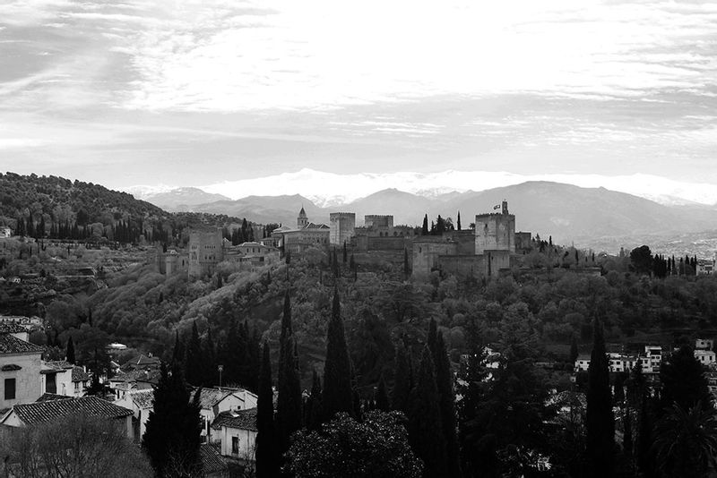 Granada Private Tour - View of the Alhambra from the Albaicin quarter.©Manu 