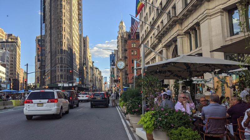 New York Private Tour - Looking down Fifth Avenue in the Flatiron District