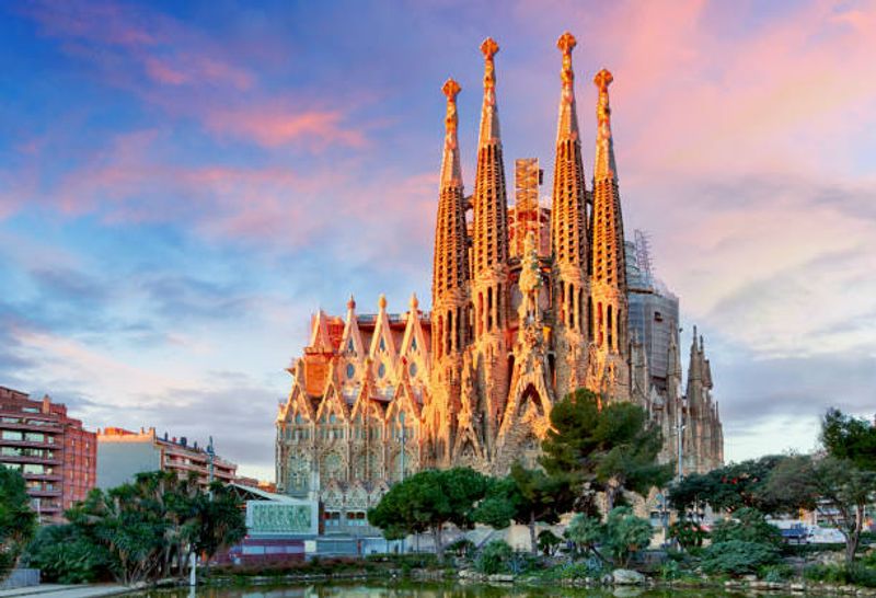 Barcelona Private Tour - null