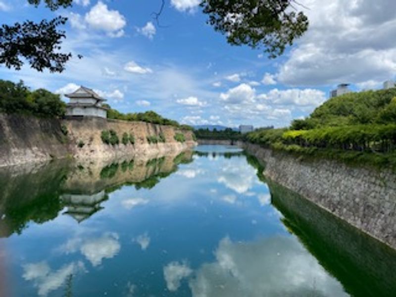 Osaka Private Tour - The south moat in Osaka Castle
