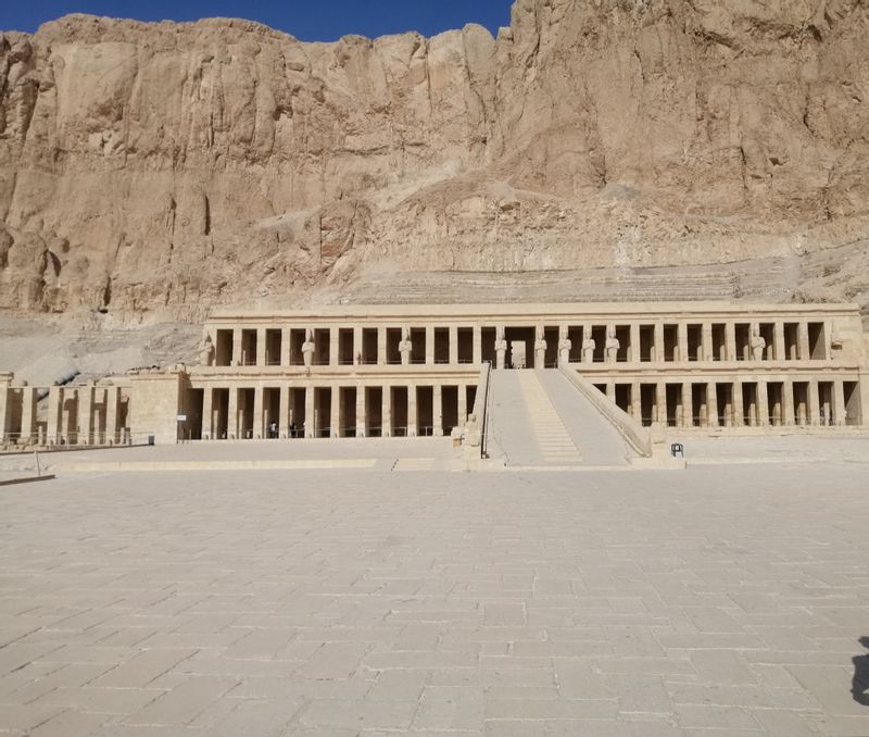 Luxor Private Tour - Hatshepsut temple 