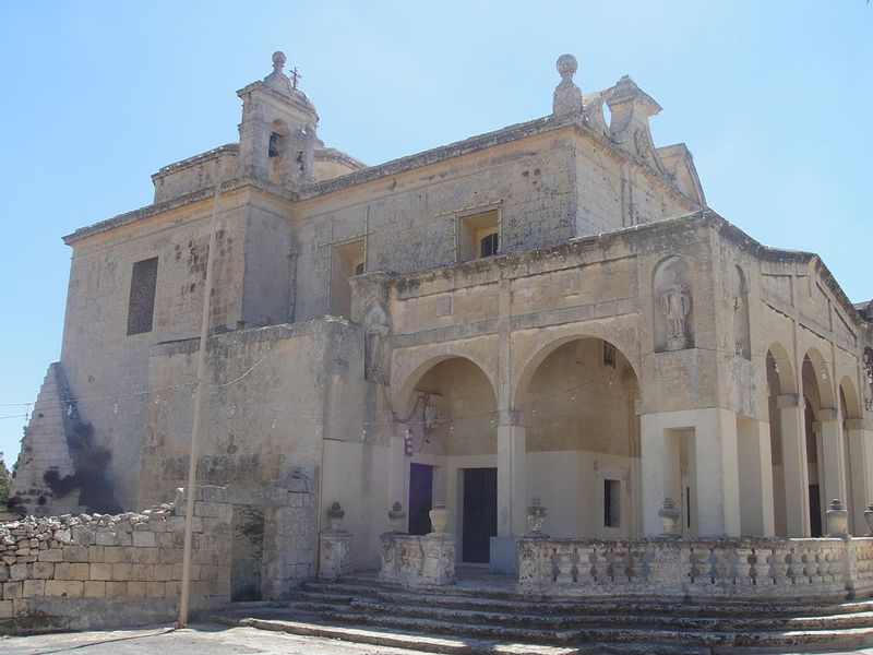 Malta Private Tour - The chapel dedicated to Our Lady of Mercy is an imposing building which has developed over the years as a result of its growing spiritual devotion towards it. A well was dug in 1776 for the followers whom came from far away to quench their thirst and also for their beast especially in the hot summer days. In this chapel one could also find good number of ex-voto paintings as thanks to the church for graces received. 