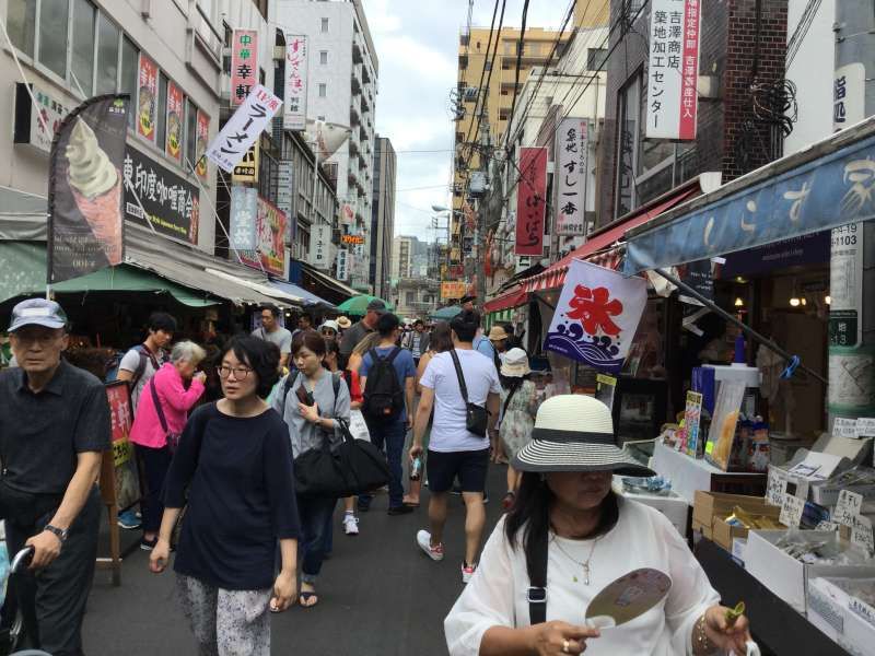 Tokyo Private Tour - S1. Tsukiji Outer Market