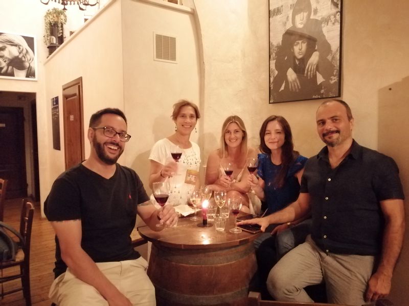 Florence Private Tour - Chiara and a group of "wine lovers"!