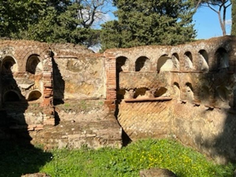 Rome Private Tour - Ancient Necropolis 