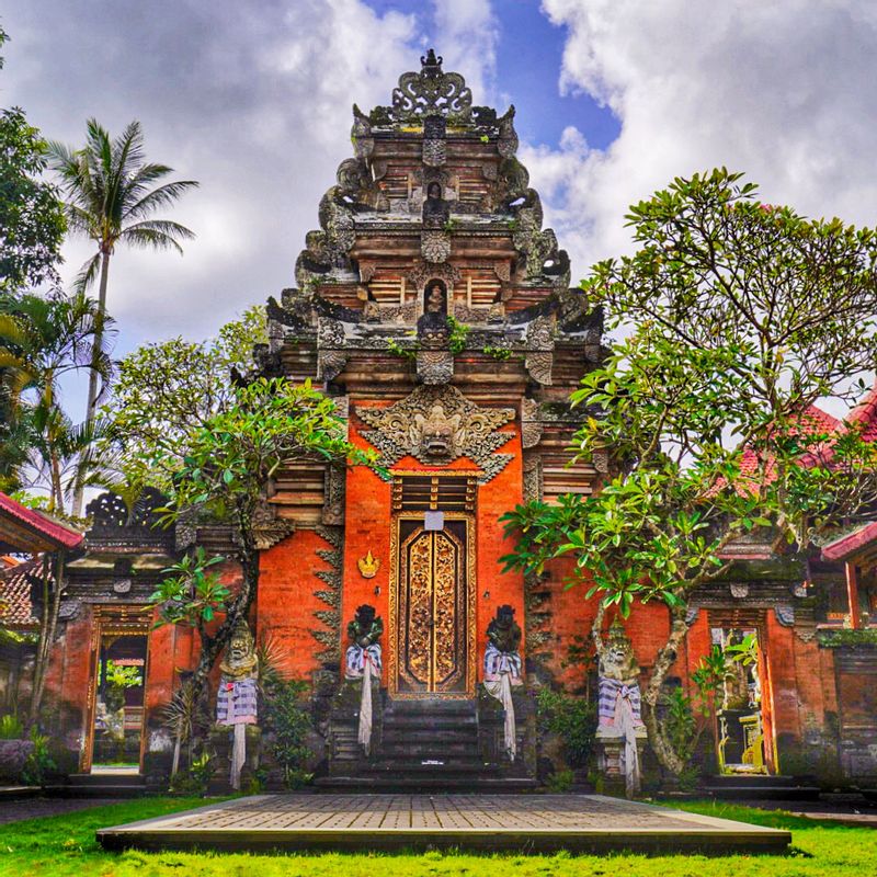 Bali Private Tour - Ubud Palace