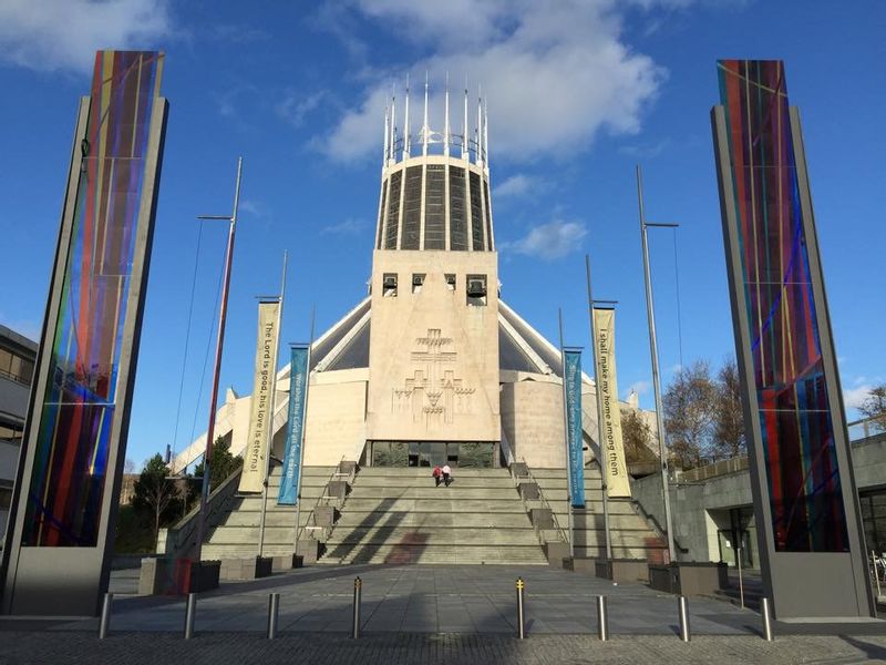 Liverpool Private Tour - Hope Street 