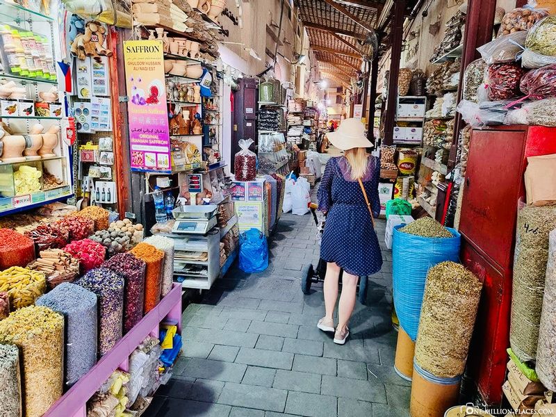 Dubai Private Tour - Spice souq dubai 