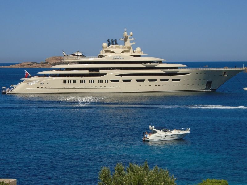 Sardinia Private Tour - One of the many big yachts of Costa Smeralda