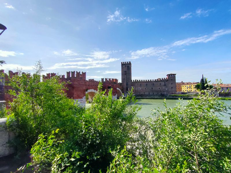 Verona Private Tour - Castelvecchio