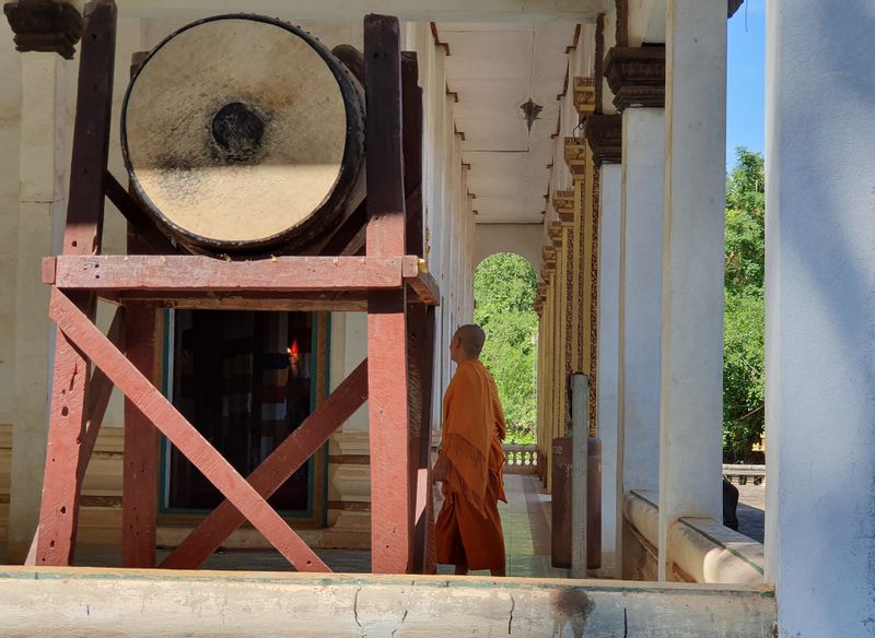 Siem Reap Private Tour - Monk at the local monastery 