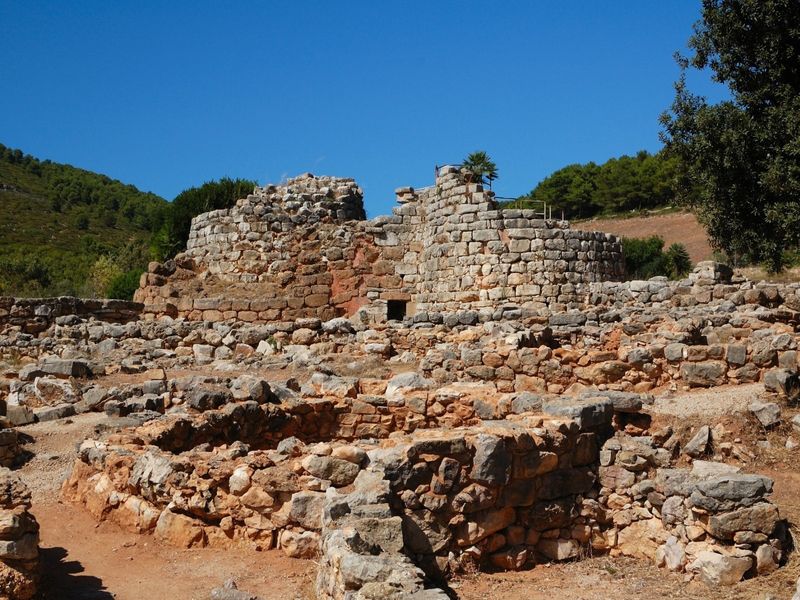 Sardinia Private Tour - Nuraghe Palmavera ( 1700 b. C. )