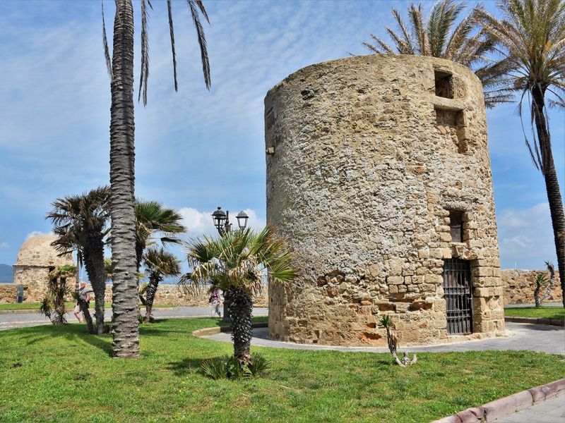 Sardinia Private Tour - Bastions of Alghero