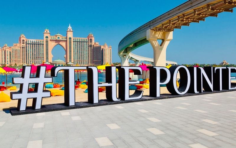 Dubai Private Tour - The pointe palm jumeirah