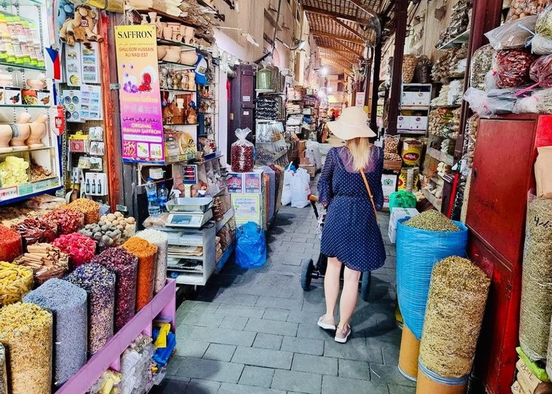 Dubai Private Tour - Dubai spice souq 
Smell the local spices