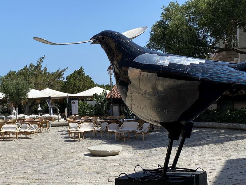 Olbia Private Tour - One of the works of Emanuel Chapalain in the piazzetta San Marco