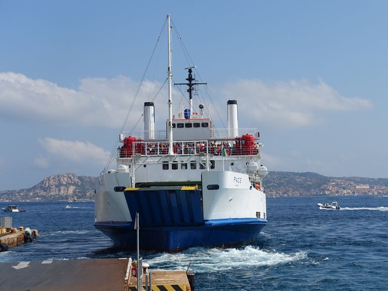 Sardinia Private Tour - The ferry boat that transport people and cars, between Palau and La Maddalena