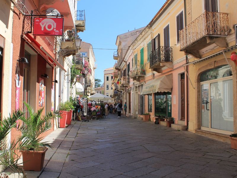 Sardinia Private Tour - La Maddalena town