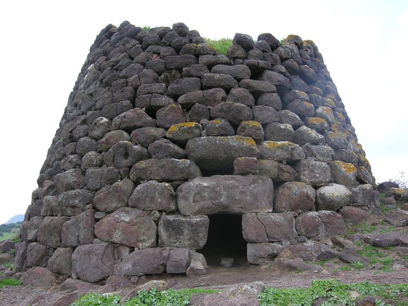 Sardinia Private Tour - Nuraghe Su Tesoru