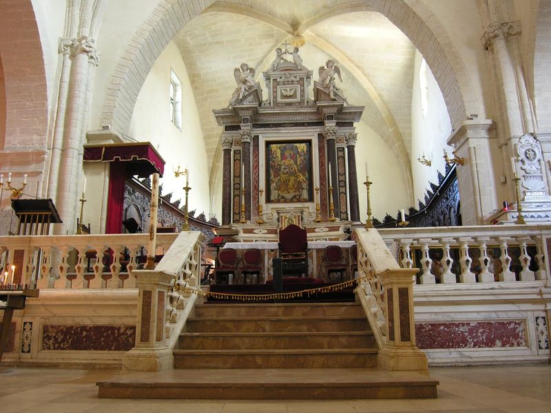 Sardinia Private Tour - Altar of the Cathedral of Sant'Antonio