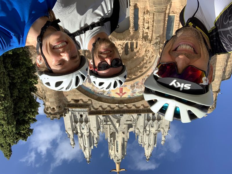 Barcelona Private Tour - Selfie at the top of Tibidabo!