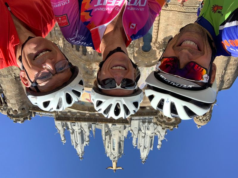 Barcelona Private Tour - Selfie at Tibidabo!