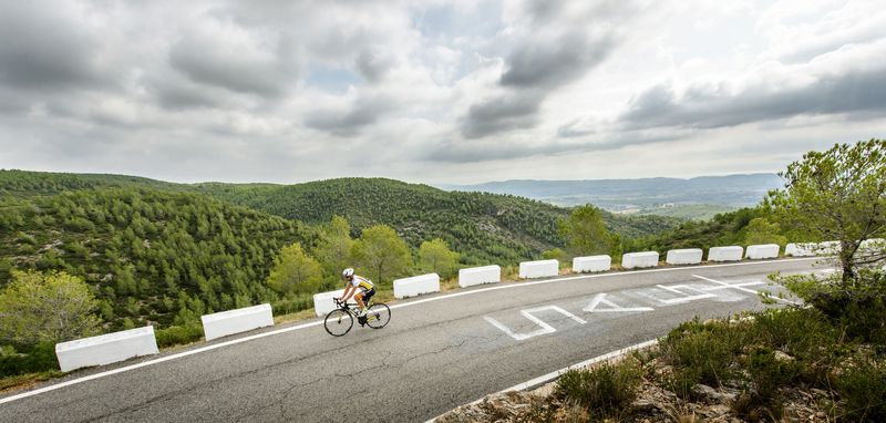 Barcelona Private Tour - Mild climbs, good surface, great cycling!