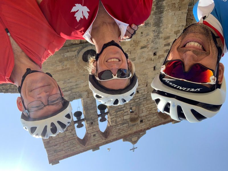 Girona Private Tour - Selfie at Peratallada church