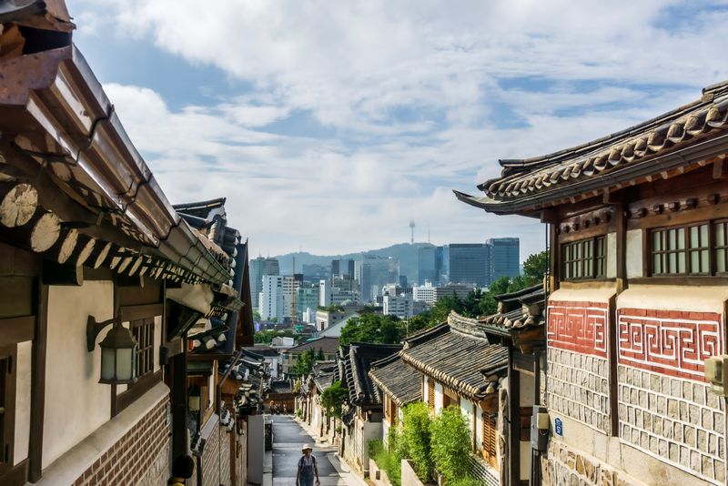 Seoul Private Tour - Bukchon Hanok Village