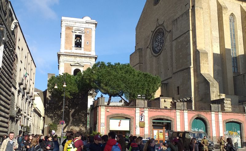 Naples Private Tour - Naples old town