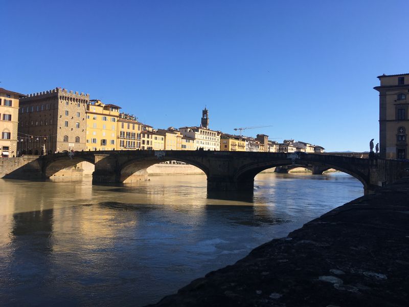 Florence Private Tour - Santa Trinita bridge, a masterpiece of Renaissance architecture