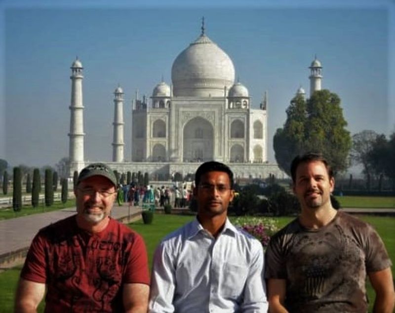 Delhi Private Tour - Tajmahal  with my american friends 