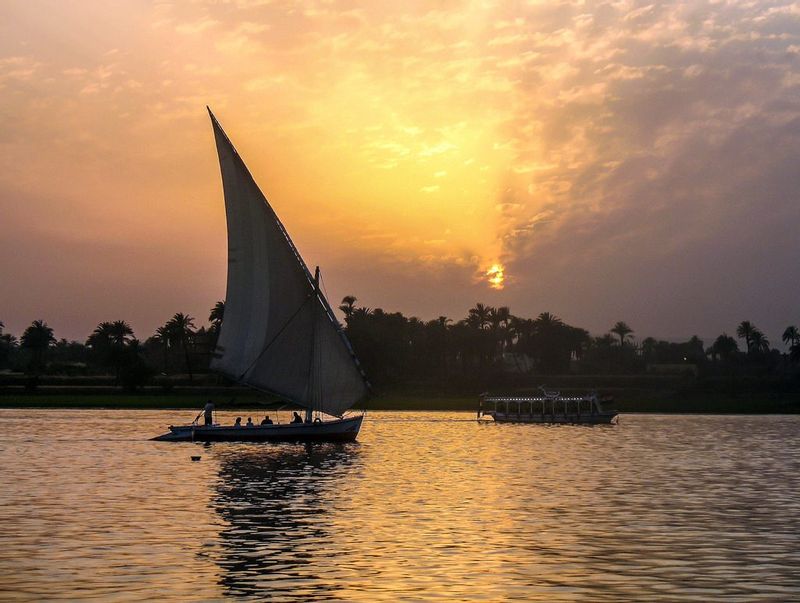 Luxor Private Tour - Felucca sailboat