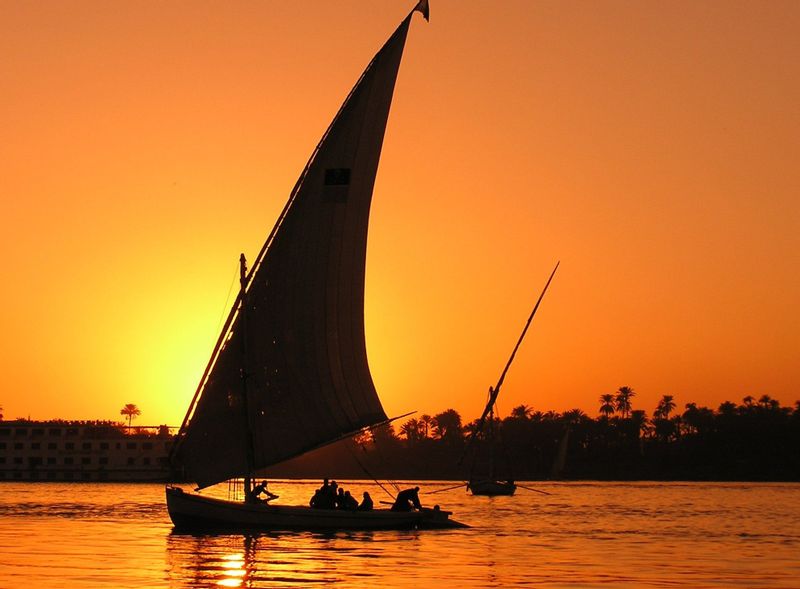 Luxor Private Tour - Felucca sailboat