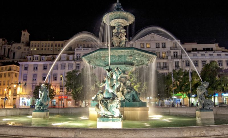 Lisbon Private Tour - Fontanário, in Rossio central square