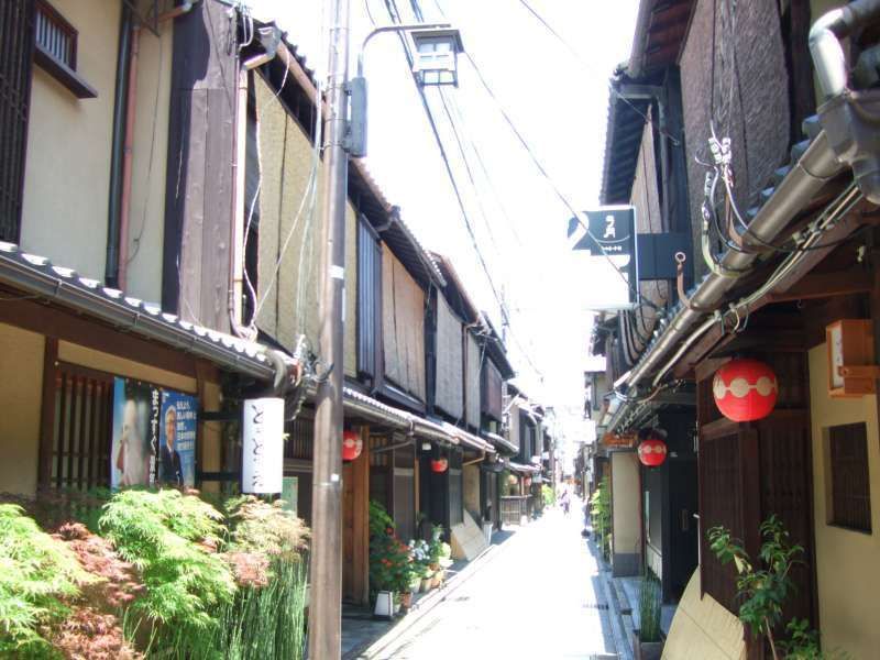 Kyoto Private Tour - "祇園花見小路"