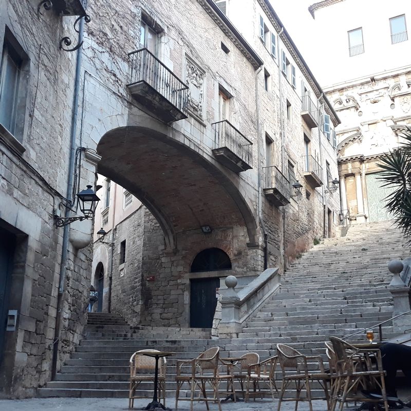 Girona Private Tour - Saint Domenec street