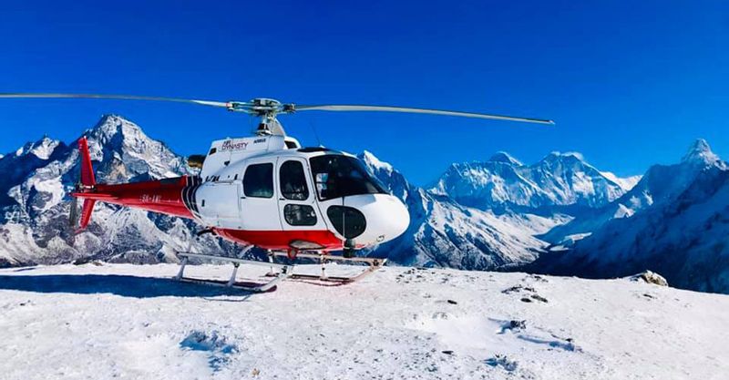 Kathmandu Private Tour - The helicopter landed at Kalapather 
