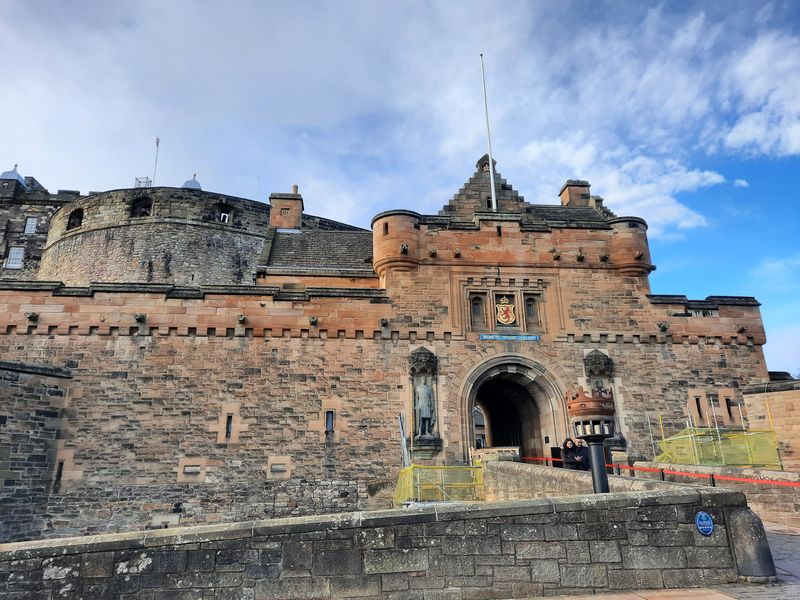 Edinburgh Private Tour - null