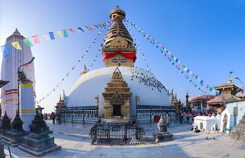 Kathmandu Private Tour - Swoyambhunath. 