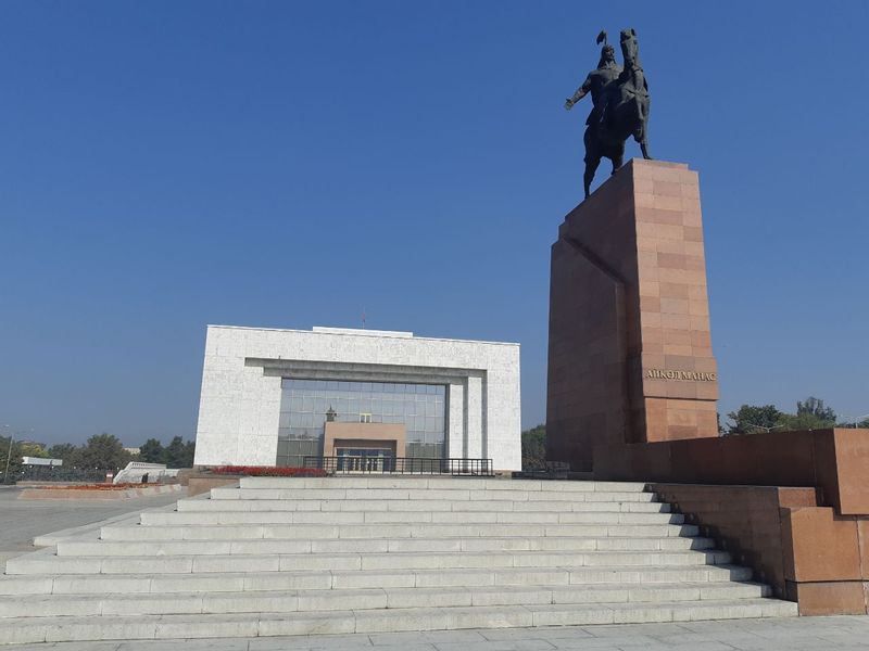 Bishkek Private Tour - Statue of Manas (Famous Kyrgyz Hero) at the Ala-Too square and the Historical Museum