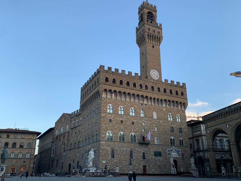 Florence Private Tour - Piazza della Signoria with the Palace