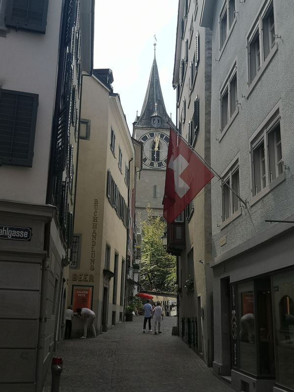 Zurich Private Tour - St Peter's Church